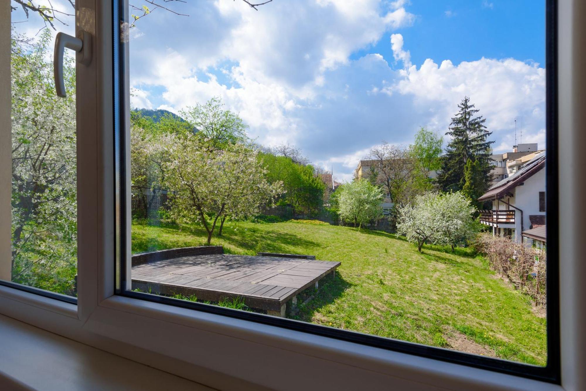Ferienwohnung Casa Cu Cires Brașov Exterior foto